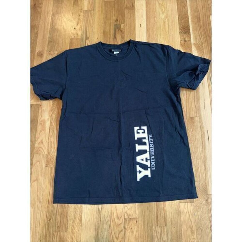 JONES & MITCHELL Yale T-Shirt.‎ Size XL. NWOT